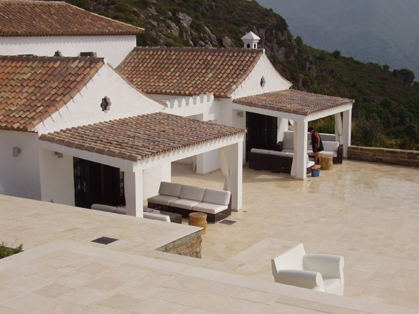 Exteriores